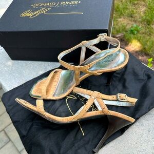 Donald J Pliner Natural/Silver Distressed Metallic Cork Heels w/ - 8.5